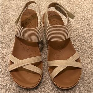 Skechers Women’s Neutral Beige Cross-Strap Comfort Sandals